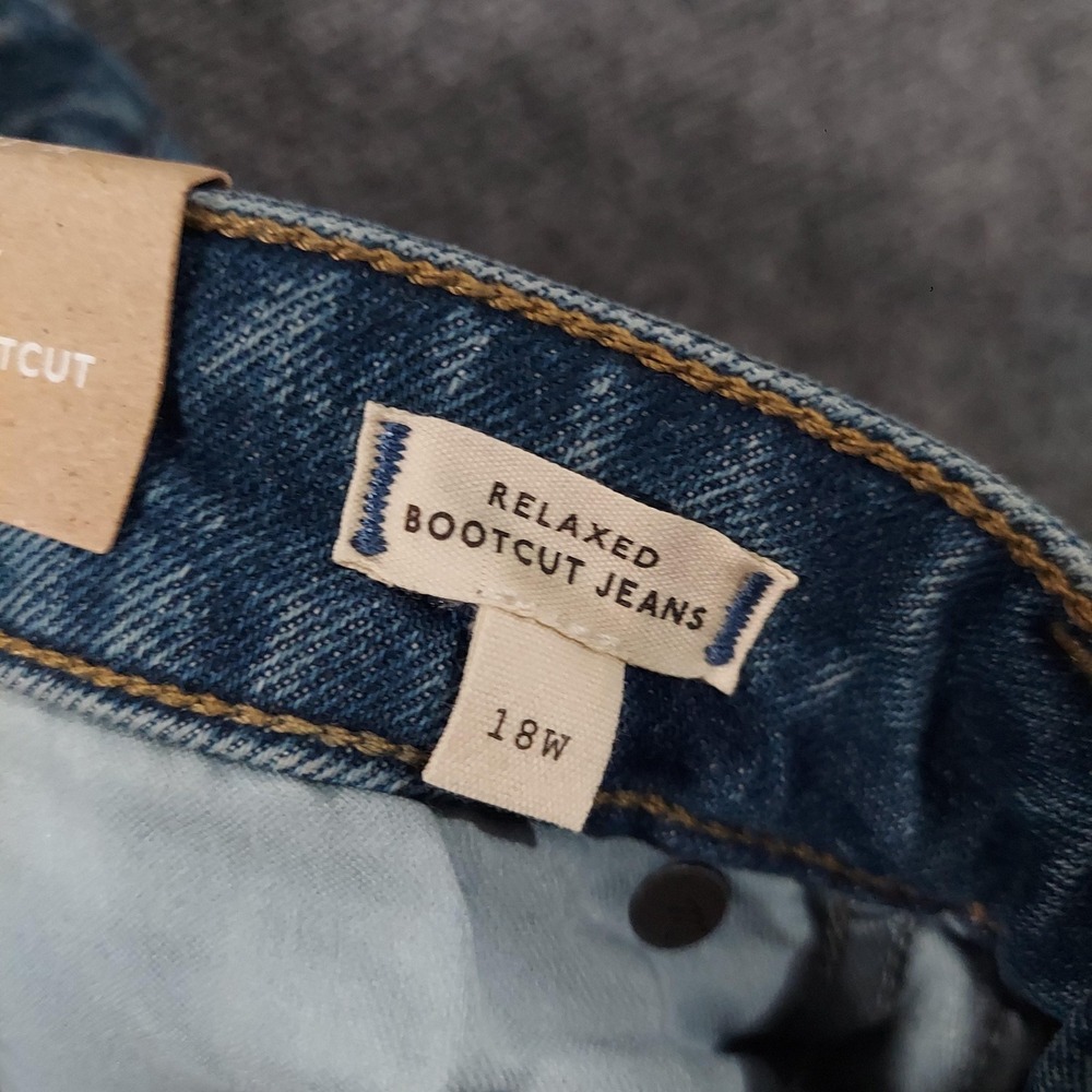 NEW Madewell Relaxed Bootcut Jeans Womens 18W Plus Blue High Rise Stretch 42x30 - Picture 5 of 11